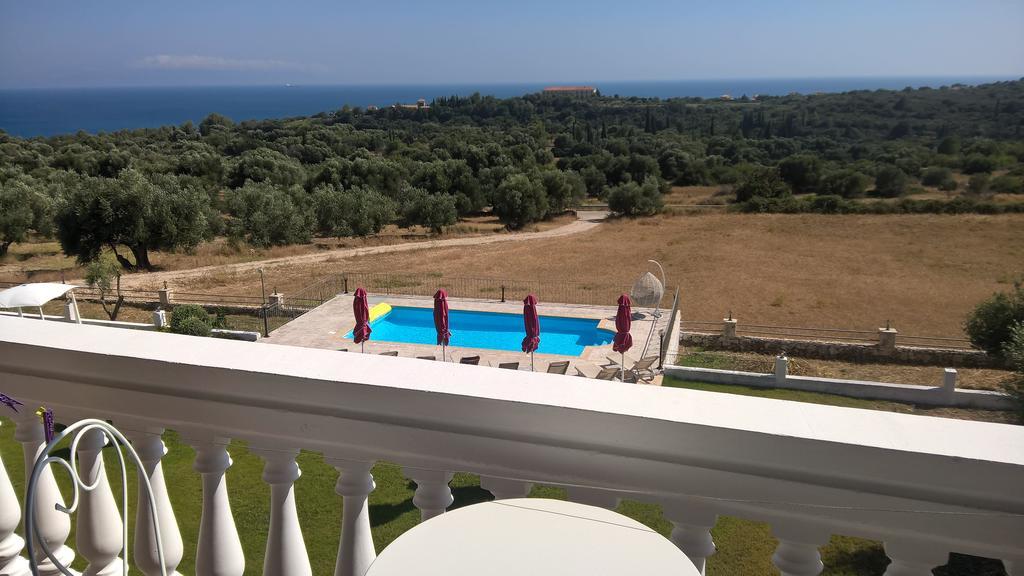 Mousata Elaias Gi Residence מראה חיצוני תמונה
