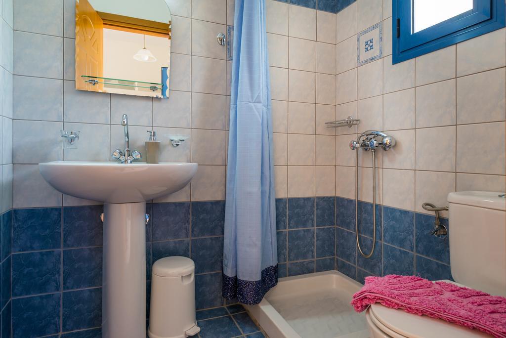Mousata Elaias Gi Residence מראה חיצוני תמונה