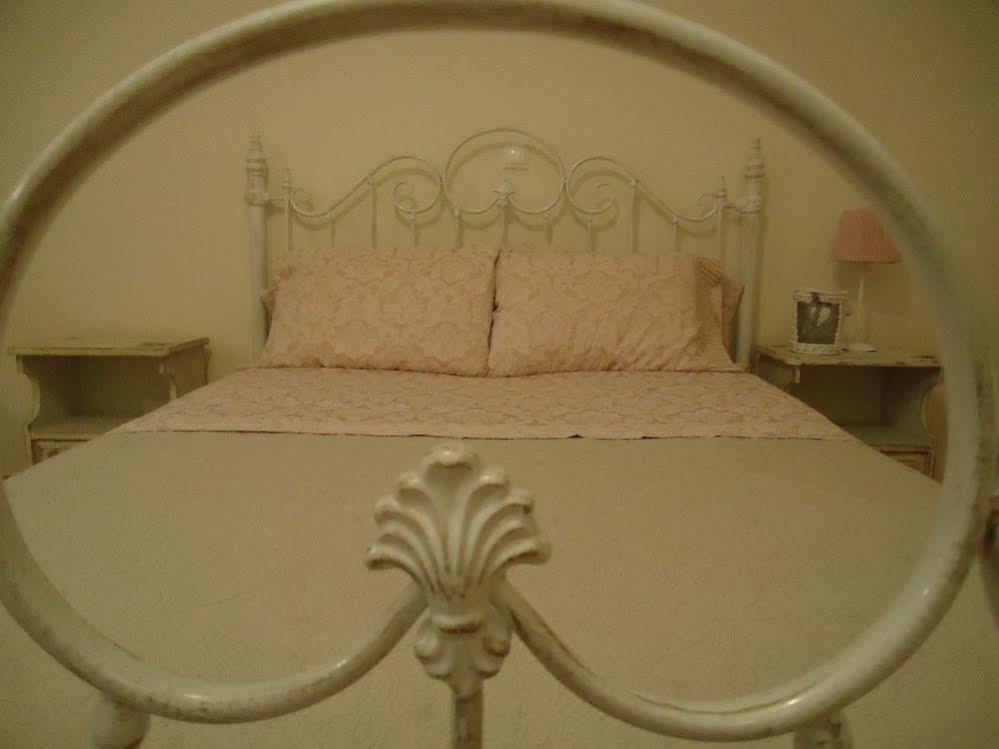 Mousata Elaias Gi Residence מראה חיצוני תמונה