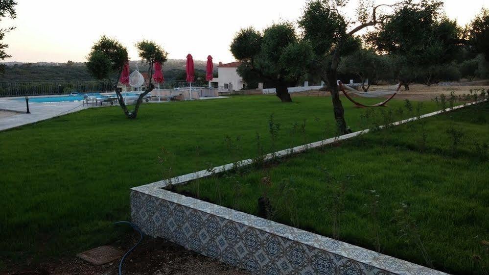 Mousata Elaias Gi Residence מראה חיצוני תמונה